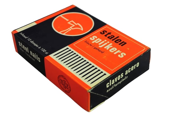 SKI - สกี จำหน่ายสินค้าหลากหลาย และคุณภาพดี | HIZ. ตะปูคอนกรีตดำ 60x2.5mm. กล่องส้ม ขายขั้นต่ำ10กล่องเล็ก